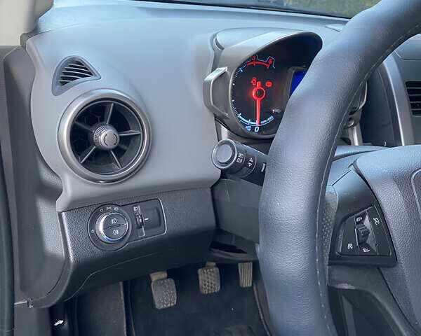 Серый Шевроле Авео, объемом двигателя 1.3 л и пробегом 253 тыс. км за 5800 $, фото 17 на Automoto.ua