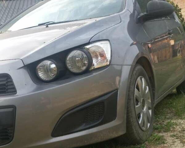 Шевроле Авео 2012 в Сколе на Automoto.ua Серый Шевроле Авео, объемом двигателя 1.2 л и пробегом 151 тыс. км за 6000 $, фото 4 на Automoto.ua
