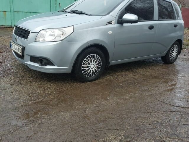 Серый Шевроле Авео, объемом двигателя 1.5 л и пробегом 104 тыс. км за 4200 $, фото 2 на Automoto.ua