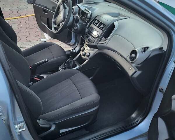 Серый Шевроле Авео, объемом двигателя 1.6 л и пробегом 98 тыс. км за 6999 $, фото 17 на Automoto.ua