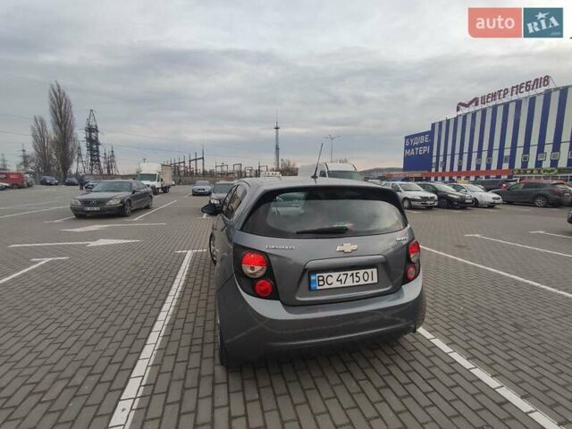 Серый Шевроле Авео, объемом двигателя 1.25 л и пробегом 199 тыс. км за 5600 $, фото 12 на Automoto.ua