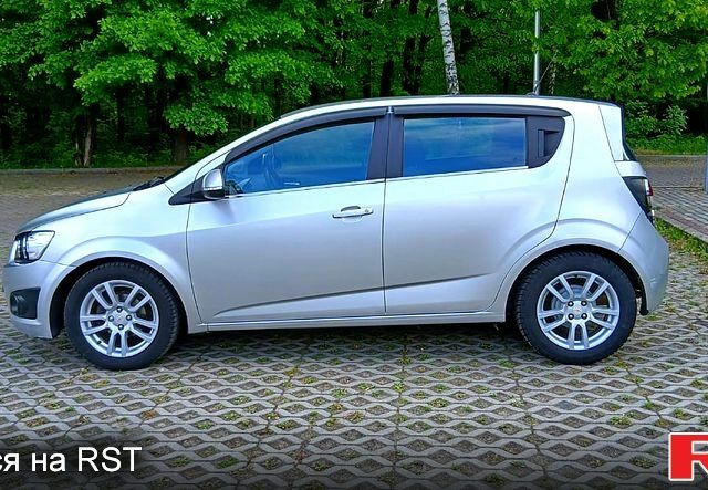 Серый Шевроле Авео, объемом двигателя 1.4 л и пробегом 147 тыс. км за 6000 $, фото 7 на Automoto.ua