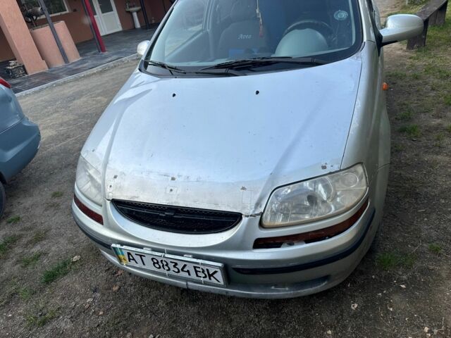 Сірий Шевроле Авео, об'ємом двигуна 1.5 л та пробігом 200 тис. км за 1600 $, фото 2 на Automoto.ua