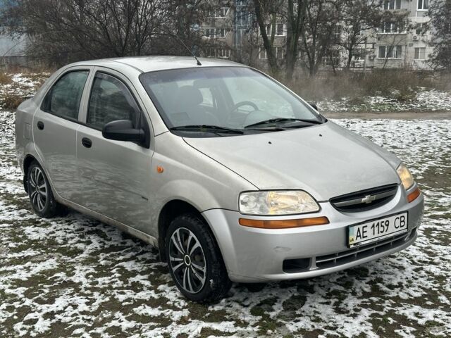 Сірий Шевроле Авео, об'ємом двигуна 1.5 л та пробігом 272 тис. км за 1500 $, фото 7 на Automoto.ua