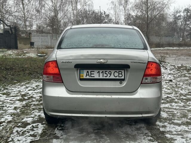 Сірий Шевроле Авео, об'ємом двигуна 1.5 л та пробігом 272 тис. км за 1500 $, фото 4 на Automoto.ua