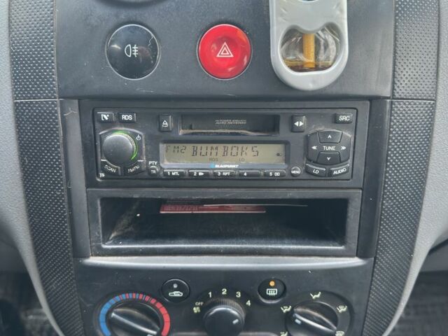 Сірий Шевроле Авео, об'ємом двигуна 1.5 л та пробігом 272 тис. км за 1500 $, фото 11 на Automoto.ua