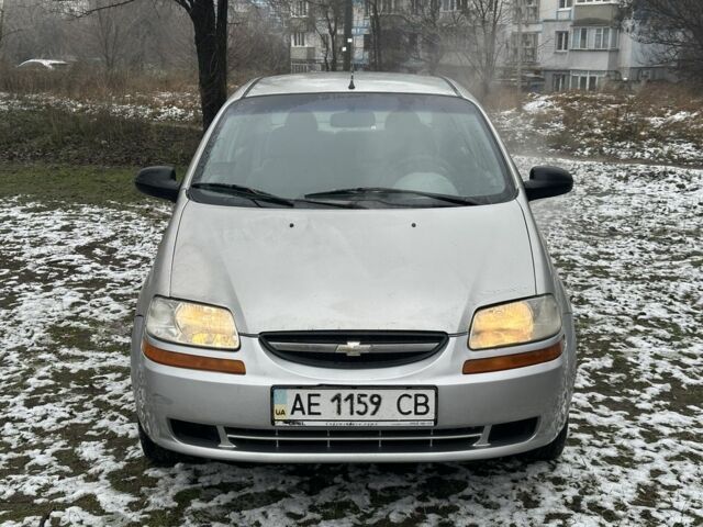 Сірий Шевроле Авео, об'ємом двигуна 1.5 л та пробігом 272 тис. км за 1500 $, фото 1 на Automoto.ua