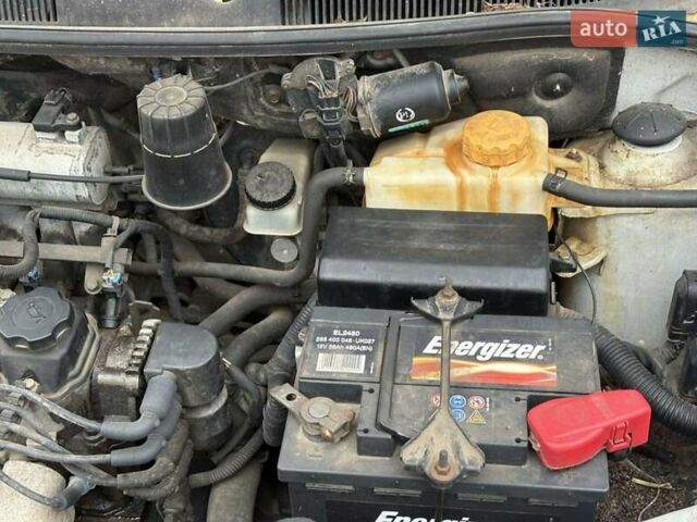 Серый Шевроле Авео, объемом двигателя 1.4 л и пробегом 270 тыс. км за 2000 $, фото 10 на Automoto.ua