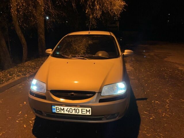 Серый Шевроле Авео, объемом двигателя 1.5 л и пробегом 268 тыс. км за 3200 $, фото 1 на Automoto.ua