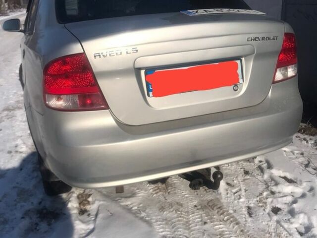 Серый Шевроле Авео, объемом двигателя 1.5 л и пробегом 362 тыс. км за 2500 $, фото 1 на Automoto.ua