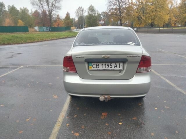 Серый Шевроле Авео, объемом двигателя 1.5 л и пробегом 260 тыс. км за 2650 $, фото 4 на Automoto.ua