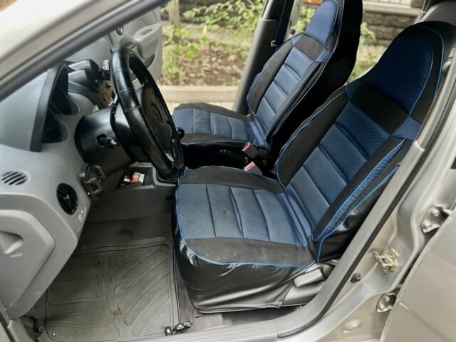 Серый Шевроле Авео, объемом двигателя 1.5 л и пробегом 200 тыс. км за 2100 $, фото 16 на Automoto.ua
