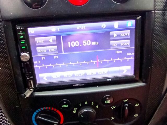 Сірий Шевроле Авео, об'ємом двигуна 1.5 л та пробігом 161 тис. км за 3700 $, фото 8 на Automoto.ua