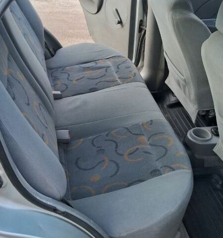 Серый Шевроле Авео, объемом двигателя 1.5 л и пробегом 270 тыс. км за 2399 $, фото 6 на Automoto.ua