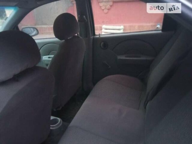 Серый Шевроле Авео, объемом двигателя 1.5 л и пробегом 270 тыс. км за 2400 $, фото 3 на Automoto.ua