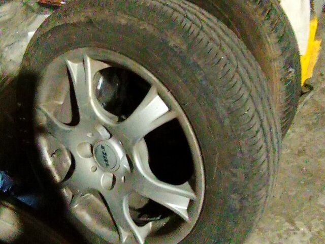 Сірий Шевроле Авео, об'ємом двигуна 1.5 л та пробігом 161 тис. км за 3700 $, фото 7 на Automoto.ua