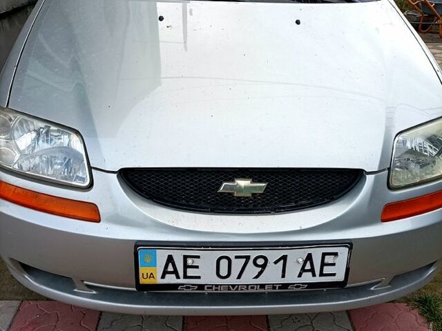 Серый Шевроле Авео, объемом двигателя 1.5 л и пробегом 241 тыс. км за 2500 $, фото 3 на Automoto.ua