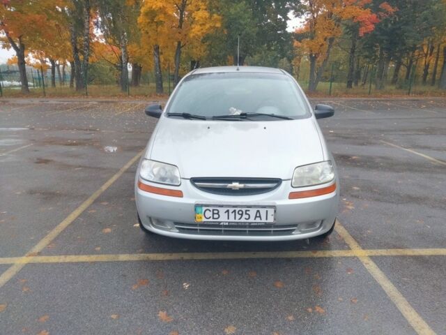 Серый Шевроле Авео, объемом двигателя 1.5 л и пробегом 260 тыс. км за 2650 $, фото 1 на Automoto.ua