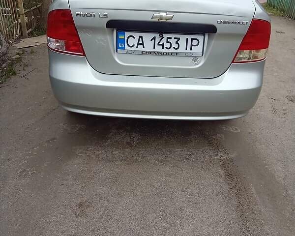 Серый Шевроле Авео, объемом двигателя 1.5 л и пробегом 281 тыс. км за 2500 $, фото 3 на Automoto.ua