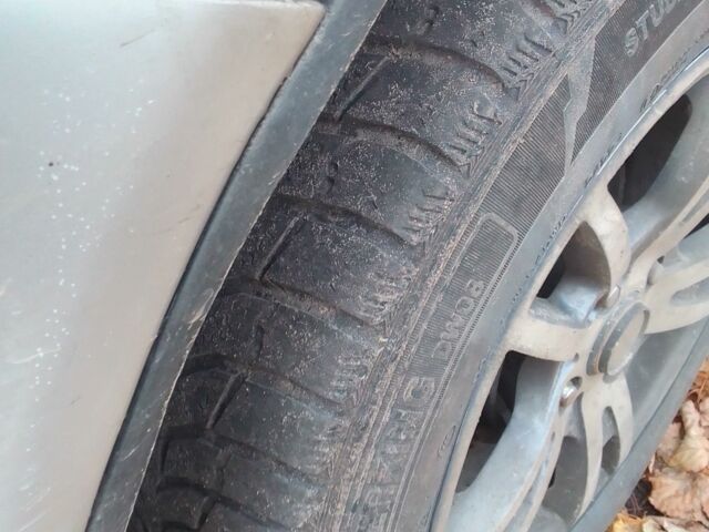 Серый Шевроле Авео, объемом двигателя 1.5 л и пробегом 430 тыс. км за 2000 $, фото 2 на Automoto.ua