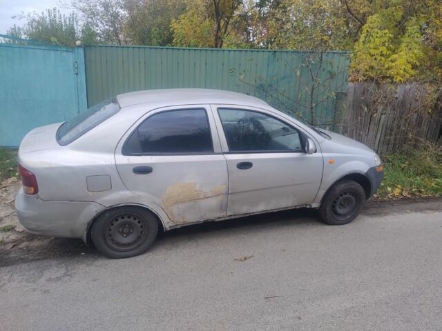 Серый Шевроле Авео, объемом двигателя 1.5 л и пробегом 333 тыс. км за 850 $, фото 2 на Automoto.ua