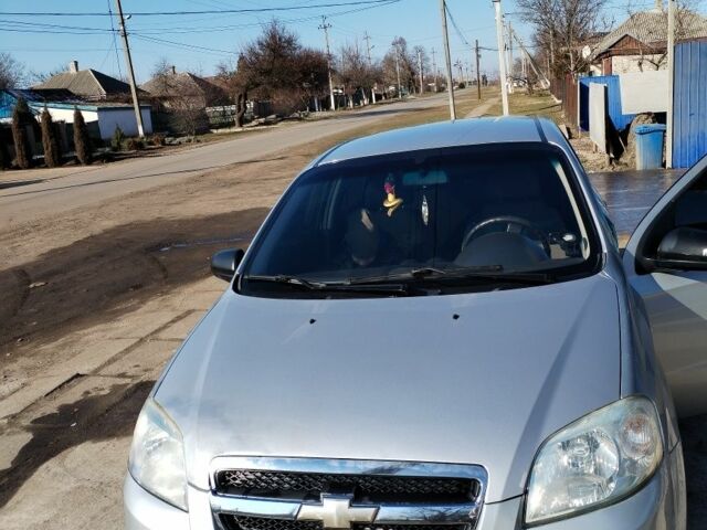 Серый Шевроле Авео, объемом двигателя 0 л и пробегом 3 тыс. км за 3800 $, фото 1 на Automoto.ua