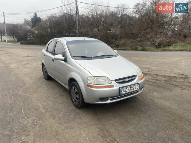 Серый Шевроле Авео, объемом двигателя 1.5 л и пробегом 280 тыс. км за 2300 $, фото 14 на Automoto.ua