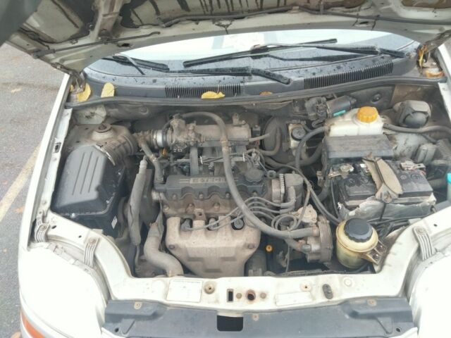 Серый Шевроле Авео, объемом двигателя 1.5 л и пробегом 260 тыс. км за 2650 $, фото 8 на Automoto.ua