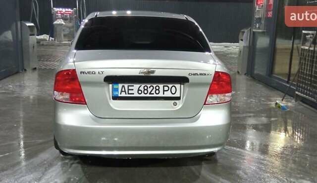 Серый Шевроле Авео, объемом двигателя 1.5 л и пробегом 300 тыс. км за 3500 $, фото 5 на Automoto.ua