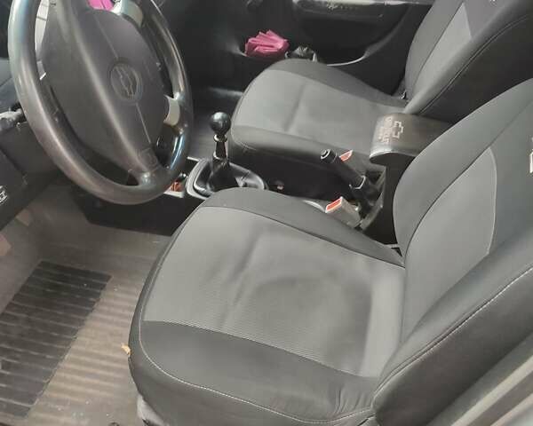 Серый Шевроле Авео, объемом двигателя 1.5 л и пробегом 340 тыс. км за 2500 $, фото 3 на Automoto.ua