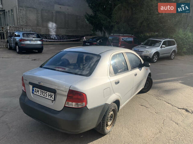 Сірий Шевроле Авео, об'ємом двигуна 1.5 л та пробігом 292 тис. км за 2899 $, фото 3 на Automoto.ua