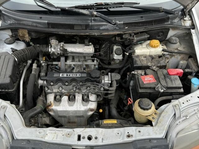 Серый Шевроле Авео, объемом двигателя 1.5 л и пробегом 126 тыс. км за 2650 $, фото 20 на Automoto.ua