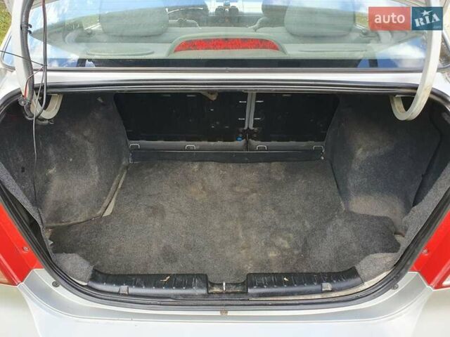 Серый Шевроле Авео, объемом двигателя 1.5 л и пробегом 188 тыс. км за 2000 $, фото 21 на Automoto.ua