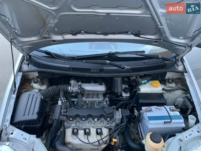 Сірий Шевроле Авео, об'ємом двигуна 1.5 л та пробігом 292 тис. км за 2899 $, фото 7 на Automoto.ua