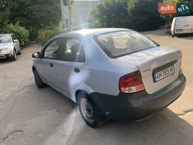 Сірий Шевроле Авео, об'ємом двигуна 1.5 л та пробігом 292 тис. км за 2899 $, фото 12 на Automoto.ua