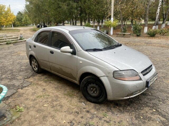 Серый Шевроле Авео, объемом двигателя 1.5 л и пробегом 260 тыс. км за 1800 $, фото 1 на Automoto.ua