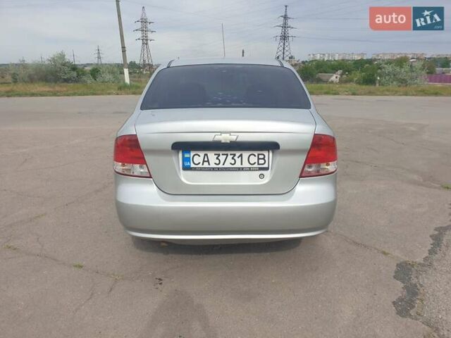 Серый Шевроле Авео, объемом двигателя 1.5 л и пробегом 280 тыс. км за 4300 $, фото 4 на Automoto.ua