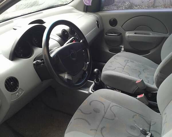 Сірий Шевроле Авео, об'ємом двигуна 1.5 л та пробігом 197 тис. км за 2500 $, фото 3 на Automoto.ua