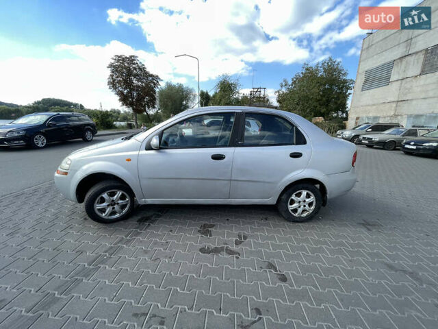 Серый Шевроле Авео, объемом двигателя 1.5 л и пробегом 300 тыс. км за 1800 $, фото 8 на Automoto.ua