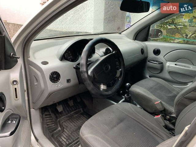 Серый Шевроле Авео, объемом двигателя 1.5 л и пробегом 200 тыс. км за 4300 $, фото 16 на Automoto.ua
