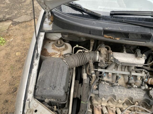 Серый Шевроле Авео, объемом двигателя 1.5 л и пробегом 260 тыс. км за 1800 $, фото 5 на Automoto.ua