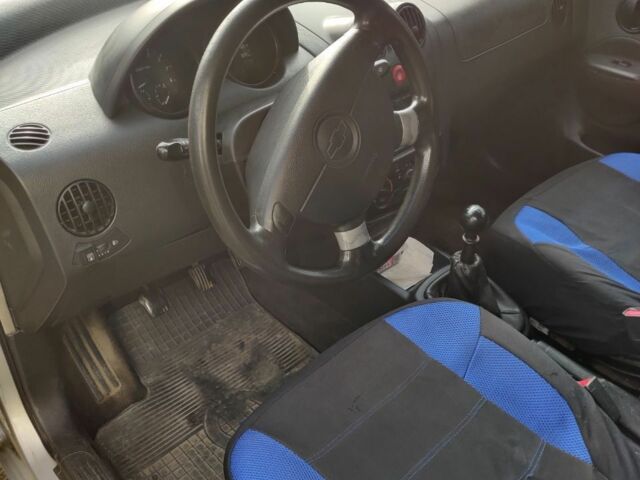 Сірий Шевроле Авео, об'ємом двигуна 1.5 л та пробігом 225 тис. км за 2133 $, фото 6 на Automoto.ua