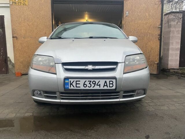 Серый Шевроле Авео, объемом двигателя 1.5 л и пробегом 488 тыс. км за 2200 $, фото 2 на Automoto.ua