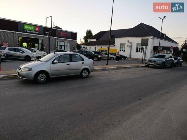 Серый Шевроле Авео, объемом двигателя 1.5 л и пробегом 160 тыс. км за 3750 $, фото 10 на Automoto.ua