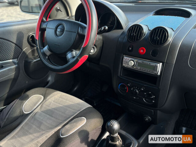 Сірий Шевроле Авео, об'ємом двигуна 1.5 л та пробігом 99 тис. км за 4990 $, фото 21 на Automoto.ua