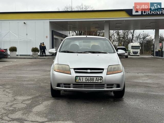 Серый Шевроле Авео, объемом двигателя 1.5 л и пробегом 294 тыс. км за 2700 $, фото 2 на Automoto.ua