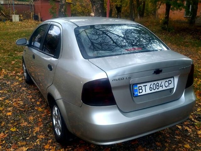 Серый Шевроле Авео, объемом двигателя 1.5 л и пробегом 370 тыс. км за 2400 $, фото 11 на Automoto.ua