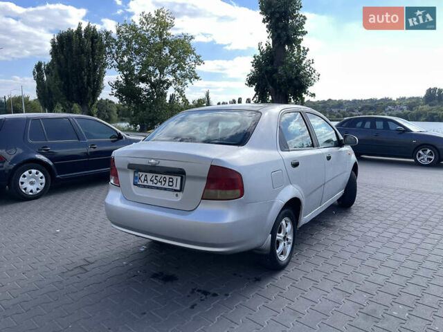 Серый Шевроле Авео, объемом двигателя 1.5 л и пробегом 300 тыс. км за 1800 $, фото 6 на Automoto.ua
