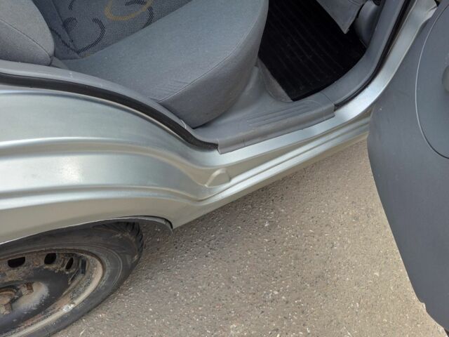 Серый Шевроле Авео, объемом двигателя 1.5 л и пробегом 120 тыс. км за 3400 $, фото 9 на Automoto.ua