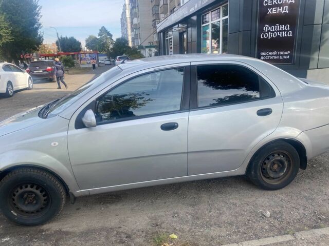 Сірий Шевроле Авео, об'ємом двигуна 0.15 л та пробігом 260 тис. км за 2800 $, фото 3 на Automoto.ua